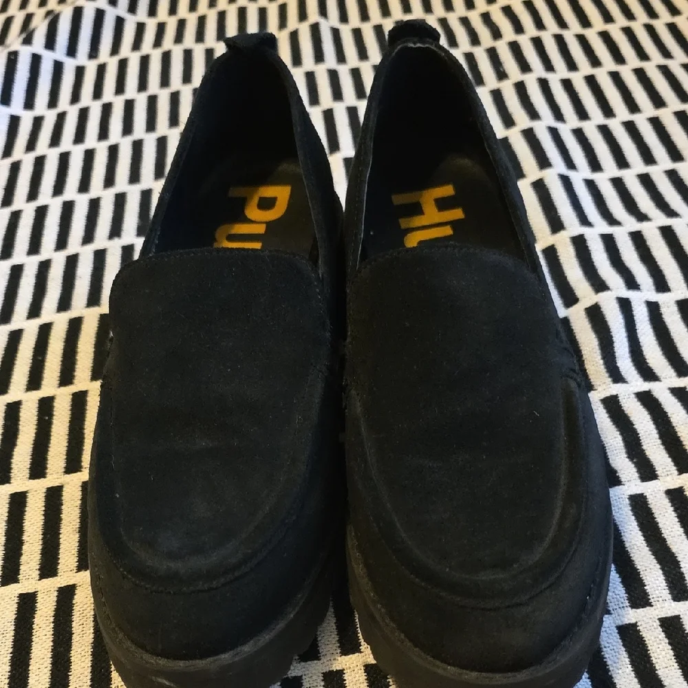 Hush Puppies Black Platform Suede Like Loafers